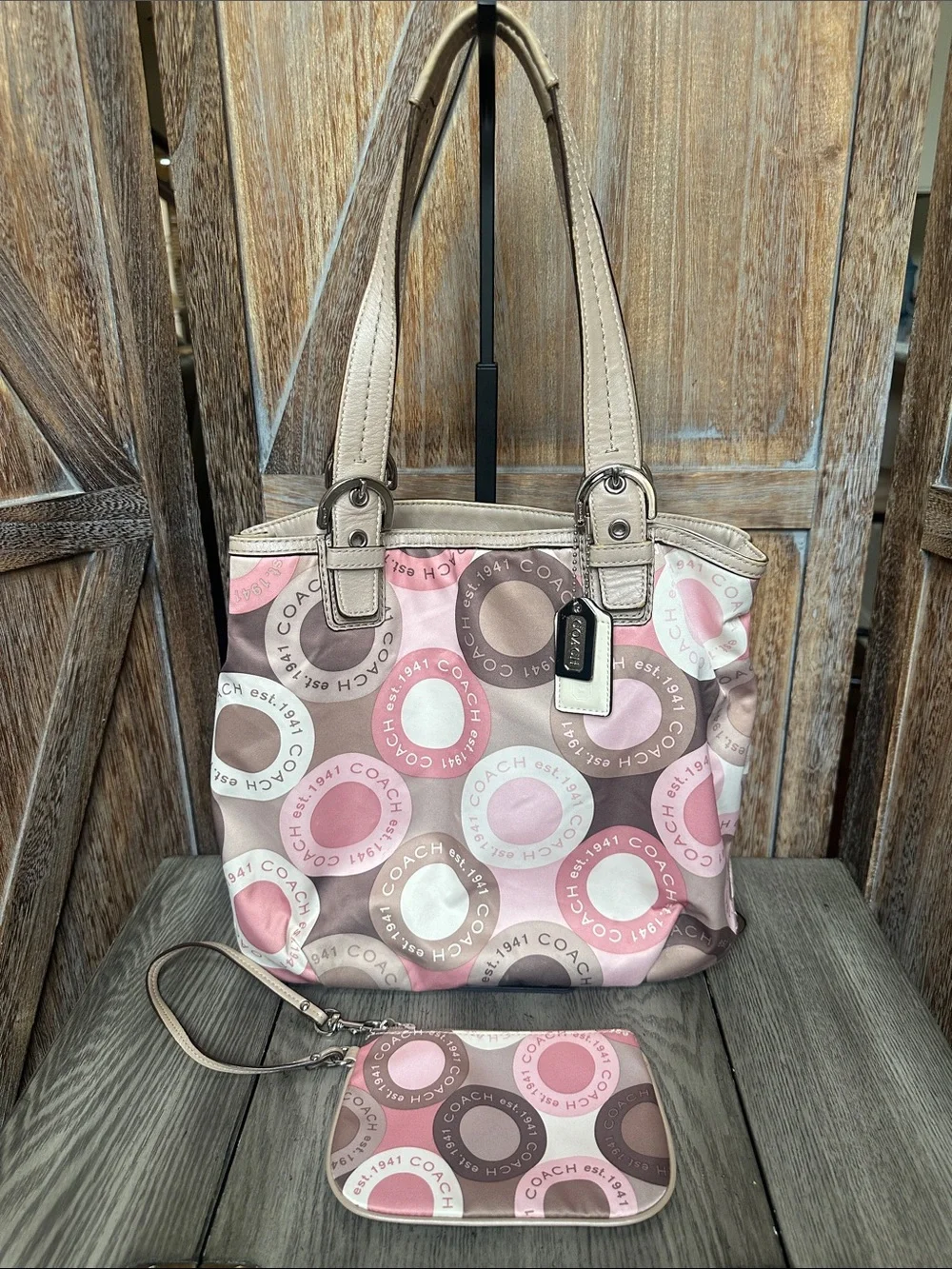 Coach Vintage Soho Snaphead Pink & Taupe Shoulder Tote Matching Wristlet RARE - Picture 1 of 16